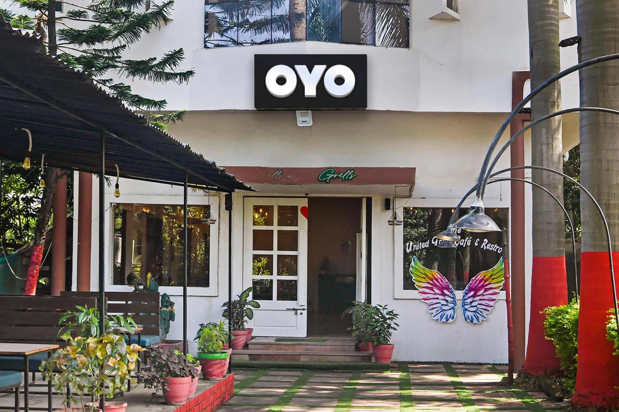 Oyo Flagship Hotel Shree United 인도르 외부 사진